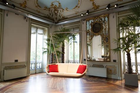 fuori salone louis vuitton
